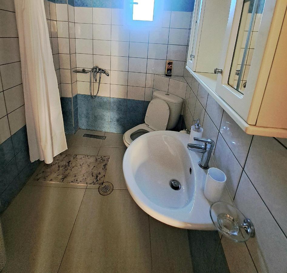Oleoso Apartment Игуменица Екстериор снимка